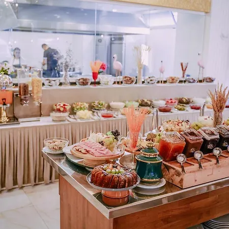 Empire Albania Ξενοδοχείο 4*