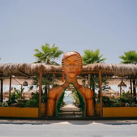 فندق Empire Albania