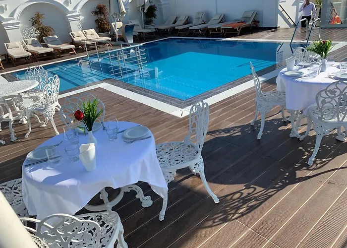 Empire Albania Hotel 4*