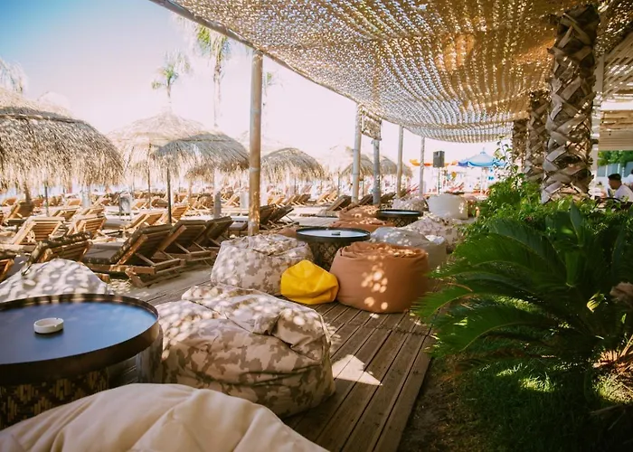 فندق Empire Albania 4*