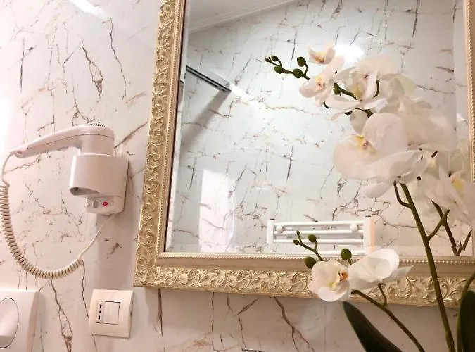 فندق Empire Albania