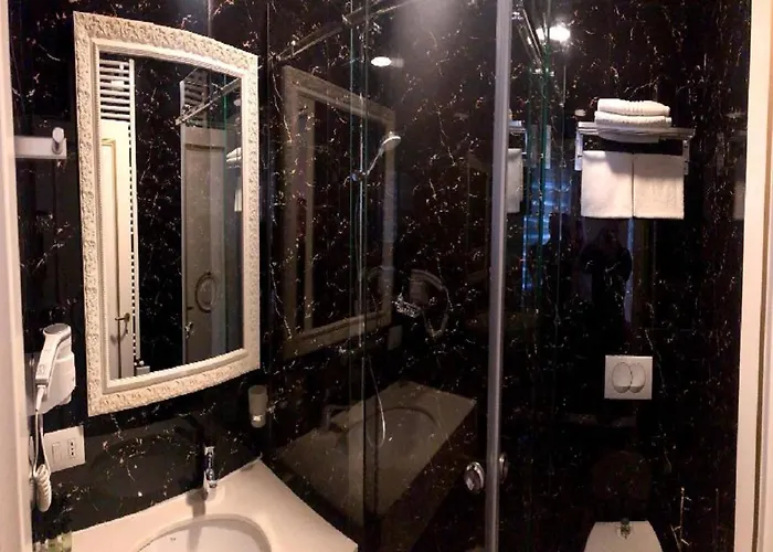 Hotel Empire Albania 4*