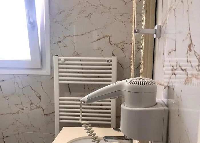 Hotel Empire Albania