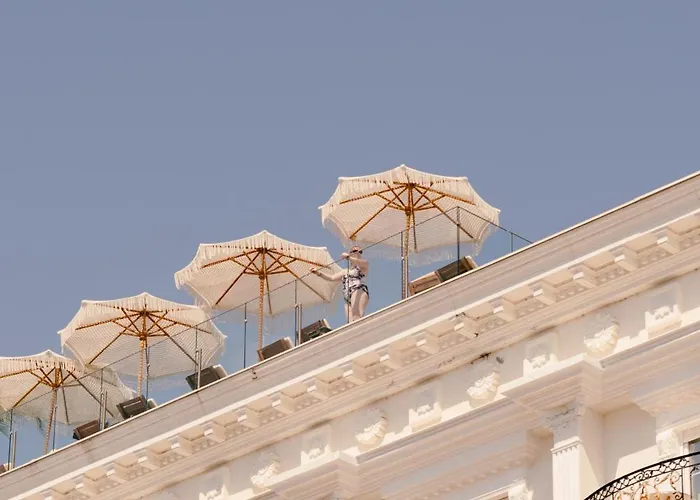 فندق Empire Albania 4*